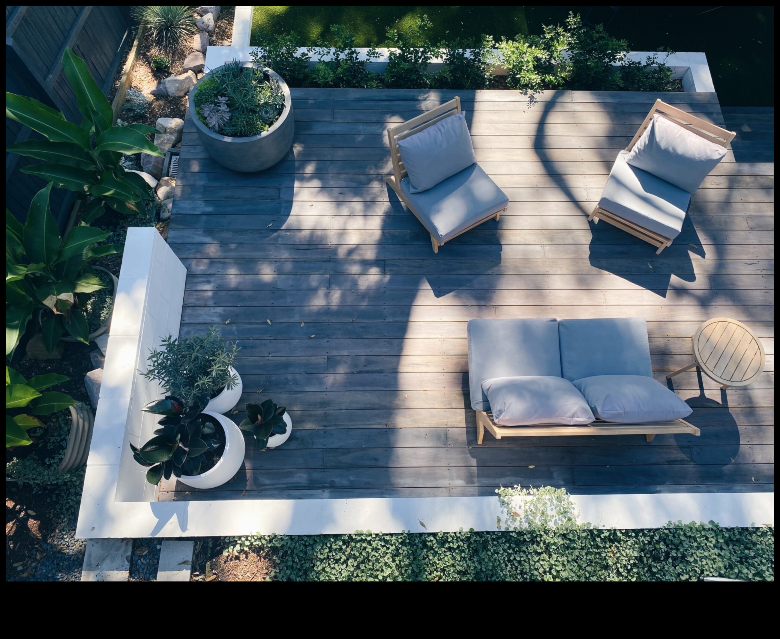 Artful Blooms: Elevate Your Garden with Creative Flair