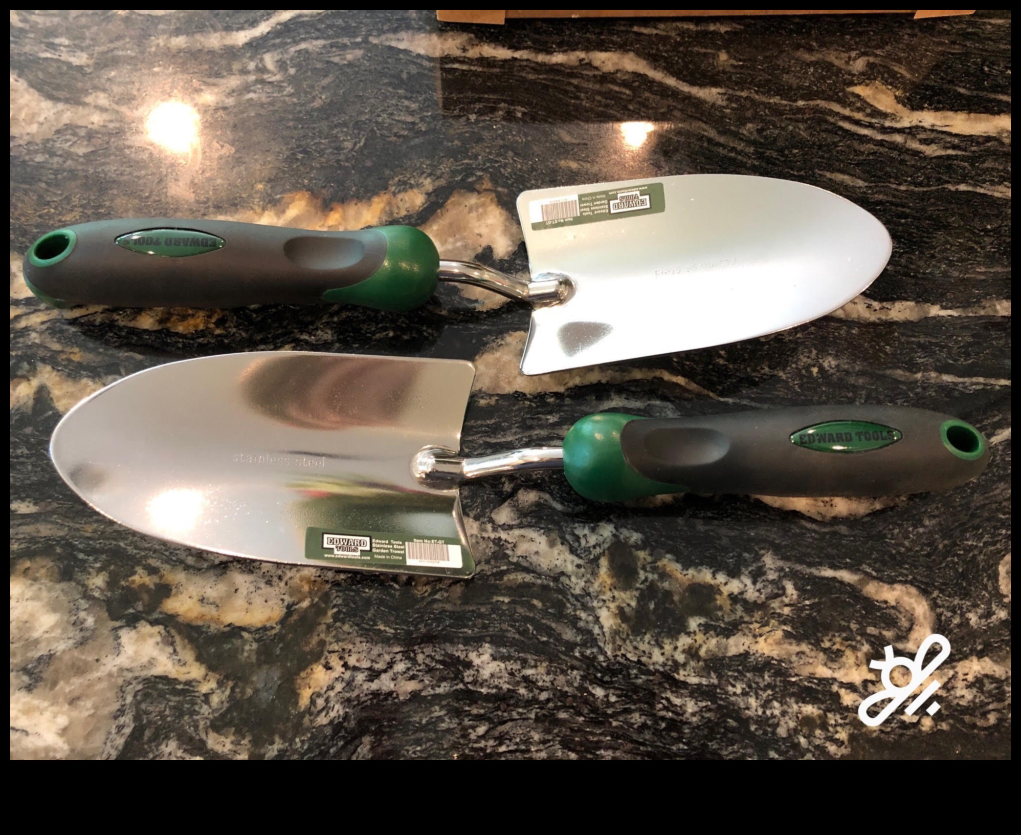 Blossom Bliss: Must-Have Garden Tools Defined