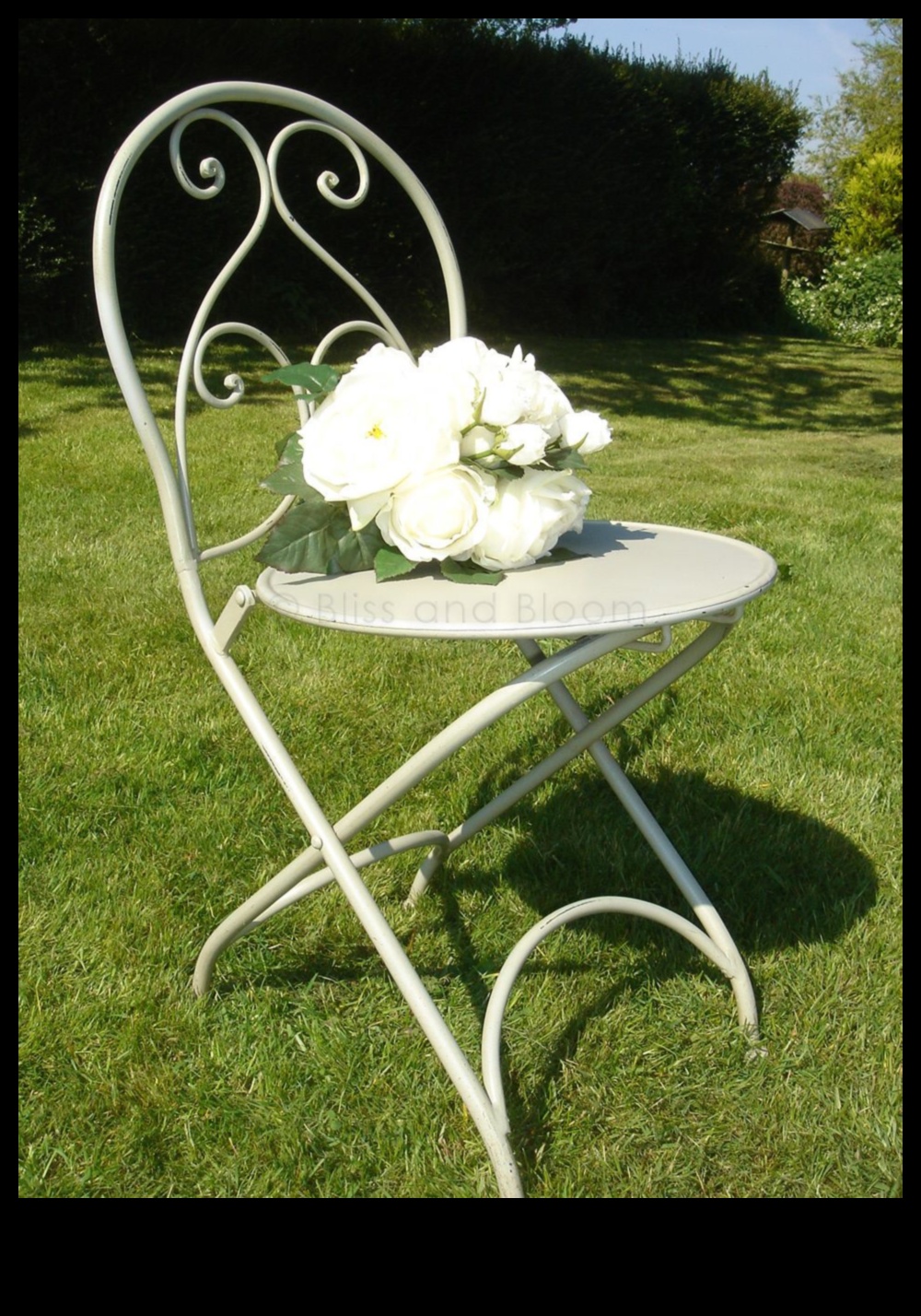 Blossom Bliss: Unveiling Comfort in Garden Furniture Trends