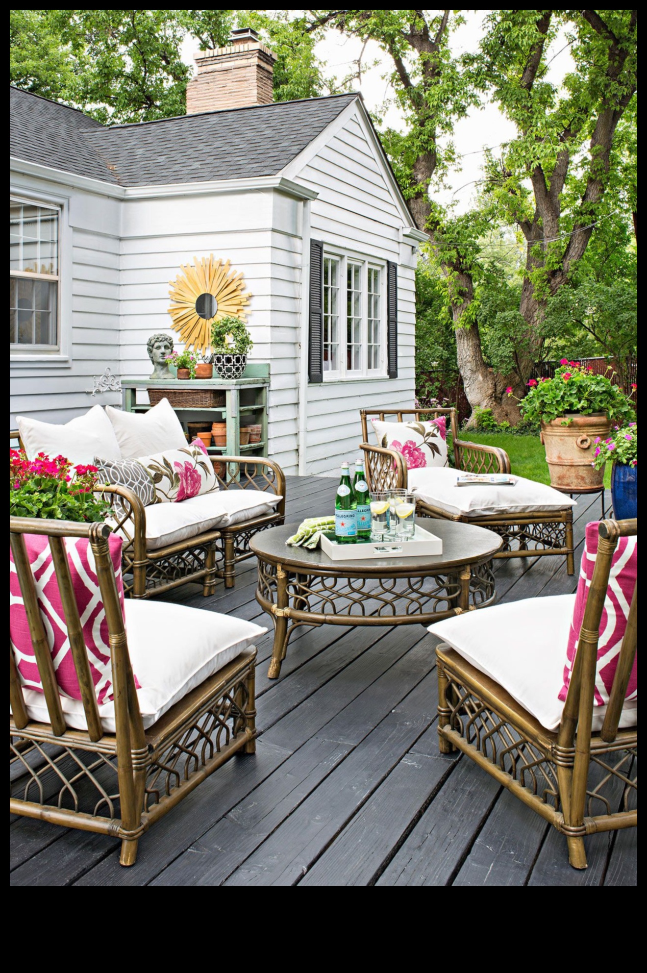 Blossom Seating: Unveiling the Charm of Garden Furniture