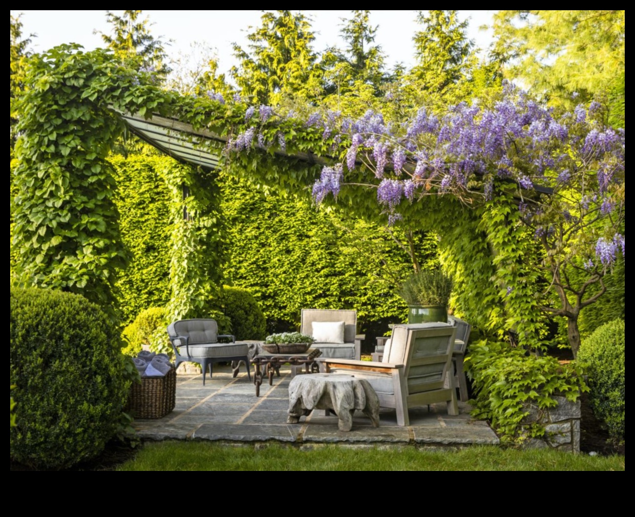 Breathtaking Backyards: Garden Design Masterpieces