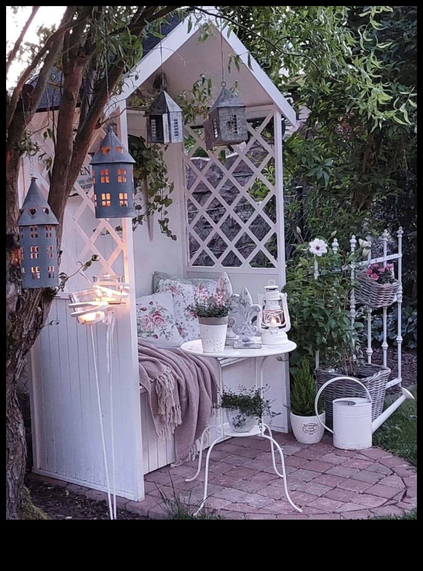 Eco-Chic Bliss: Sustainable DIY Delights for Your Garden