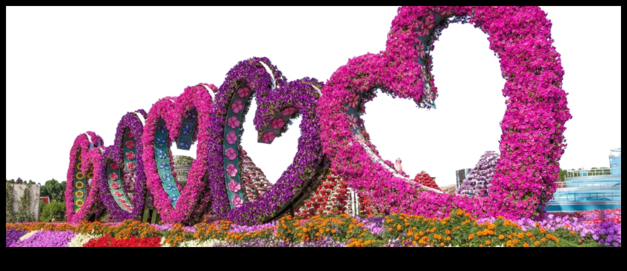 Enchanted Edges: Garden Design Marvels in Every Detail