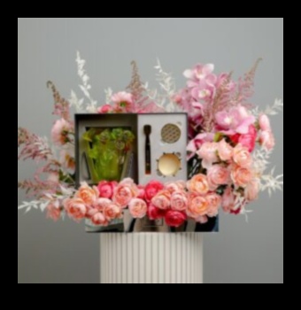 Floral Fusion: Artistry in the World of Horticulture