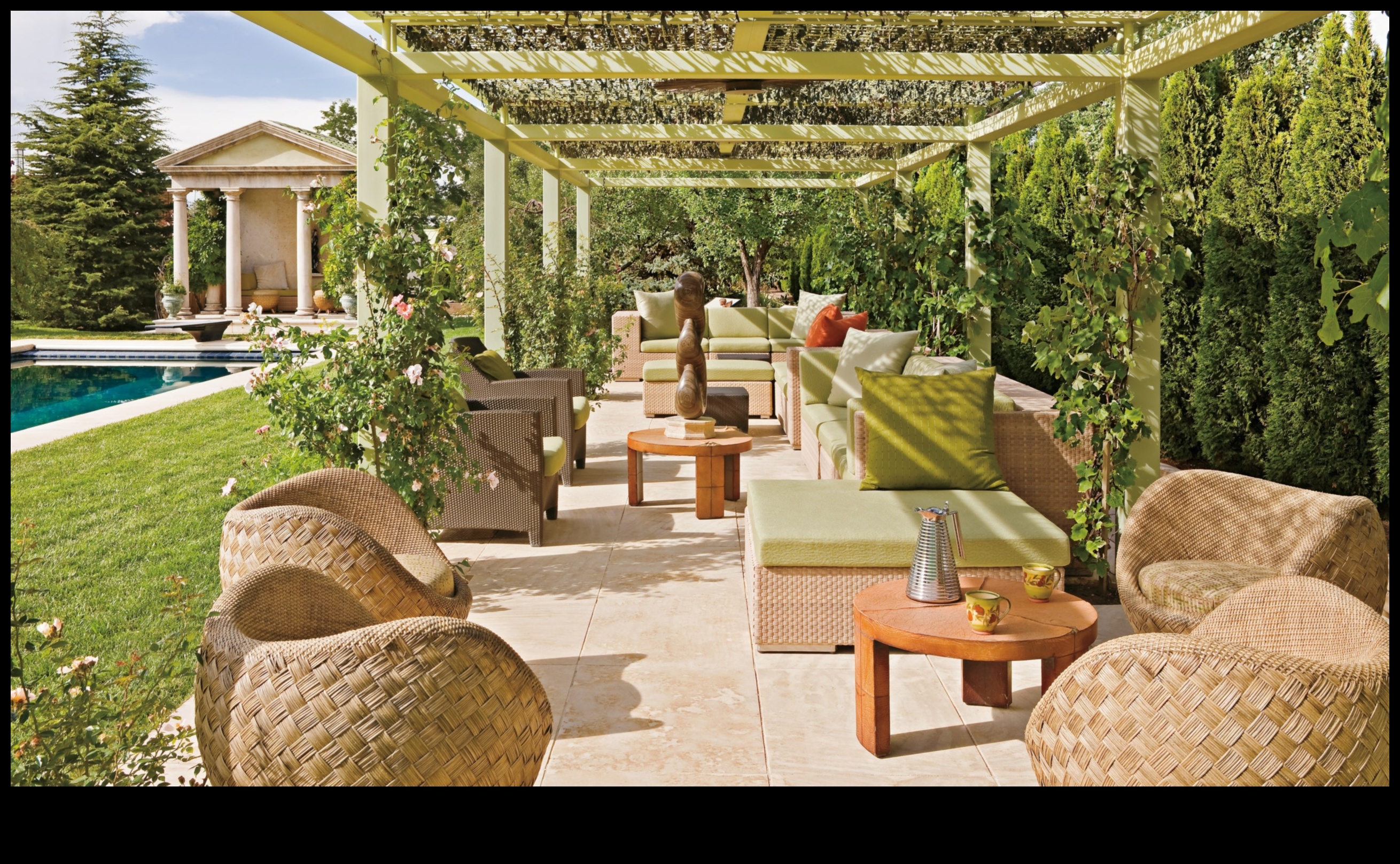 Garden Grandeur Chic Accents to Elevate Your Outdoor Space 2 Garden Grandeur: Chic Accents for Your Outdoor Space