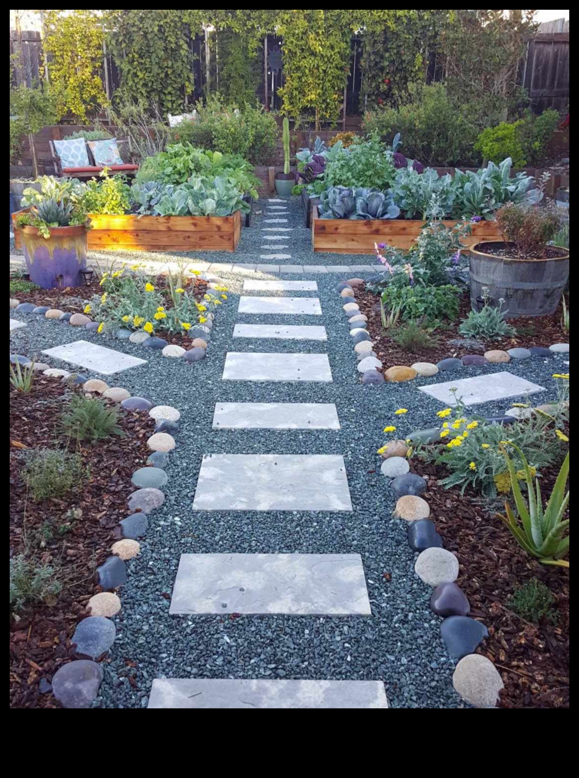 Garden Whimsy Add Artistic Flair to Your Outdoor Space 5 Garden Whimsy: Elevate Your Space with Artistic Flair