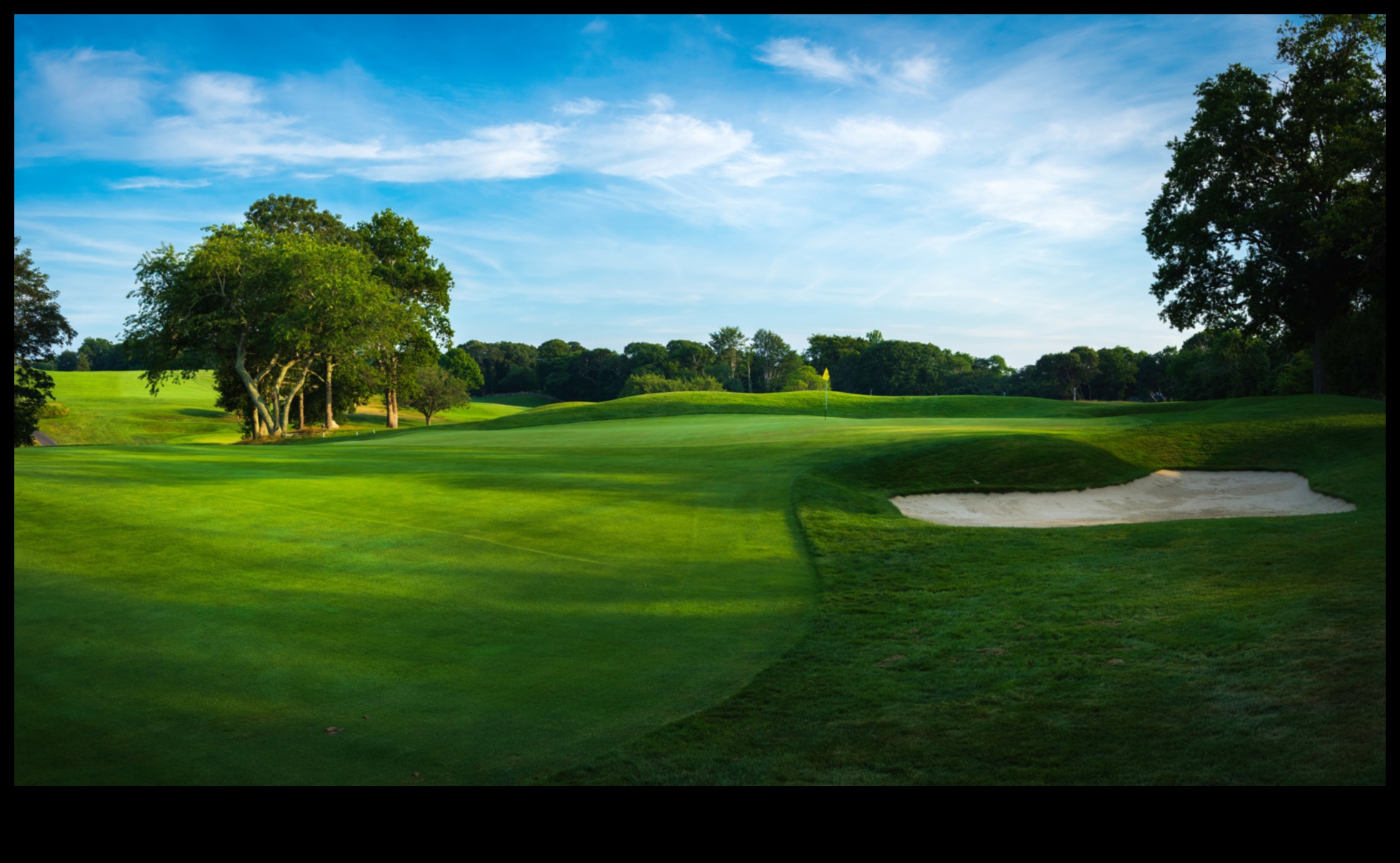 Golf Course Landscape Design Art and Science in Harmony 1 How do landscapes contribute to the aesthetic appeal of golf courses?