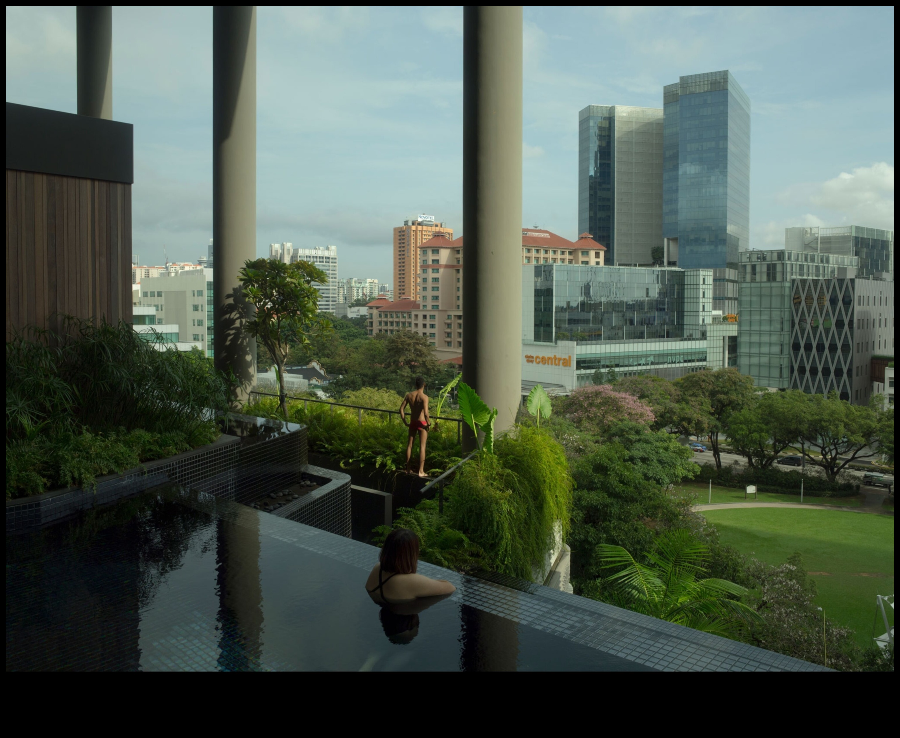 Green Spaces Nature's Medicine 1 Botanical Retreats: Gardens and Green Spaces Rediscovered