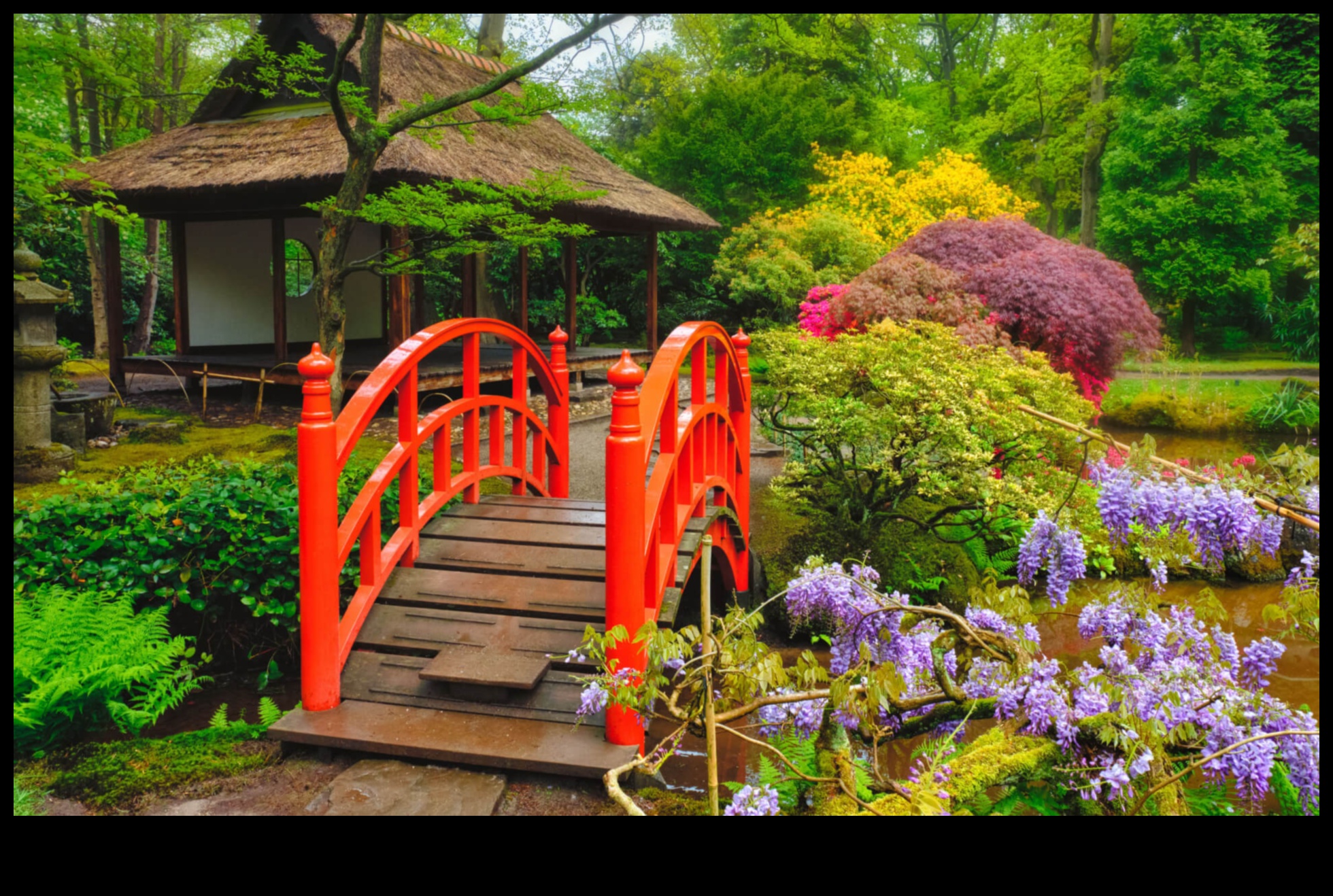 Karesansui Wonders: Japanese Garden Simplicity