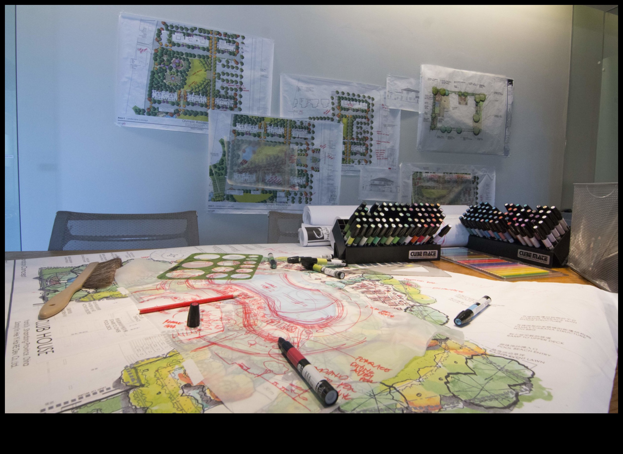 Virtual Utopias: Landscape Design in Virtual Worlds Explored