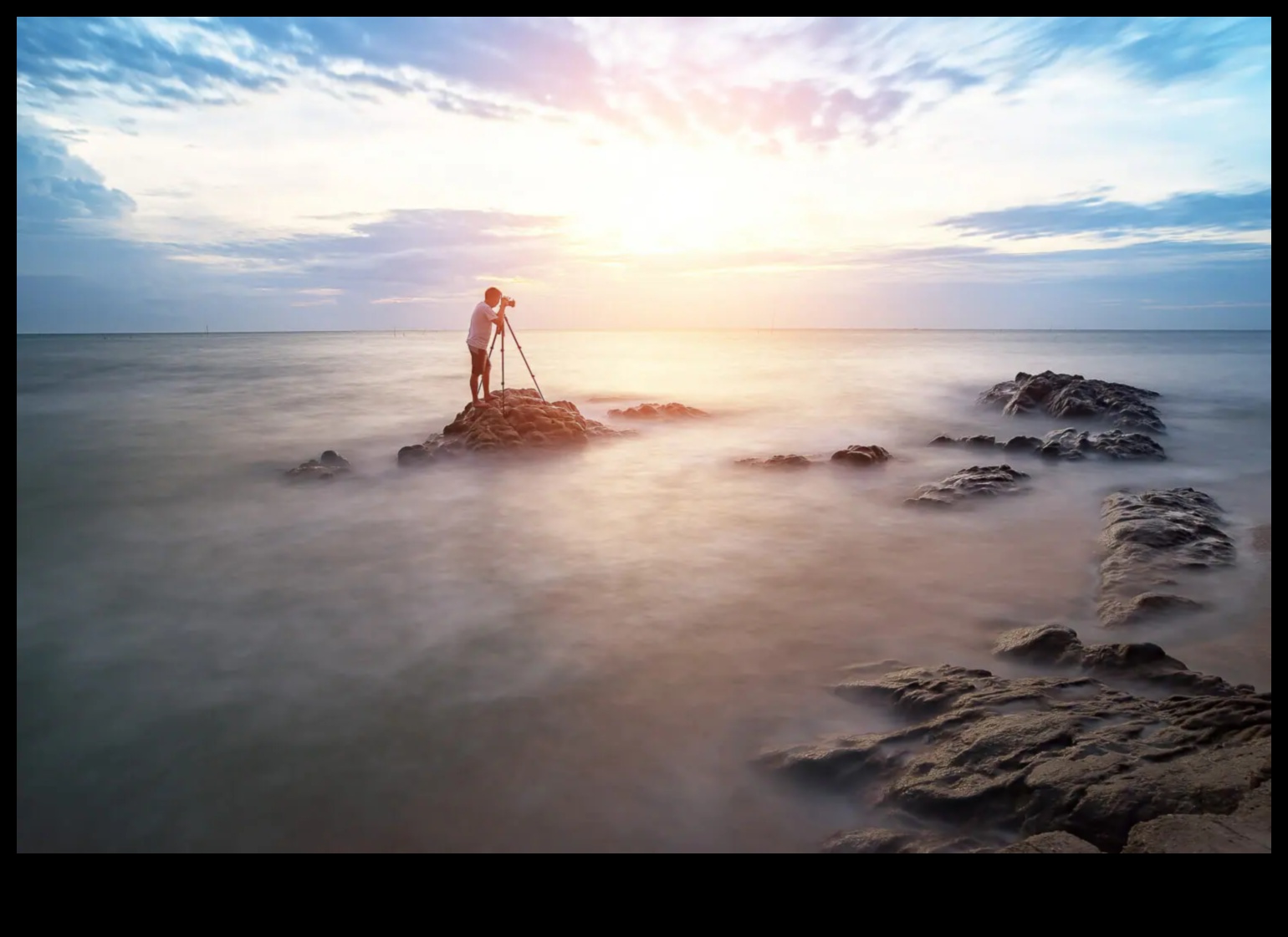 Lens and Light: The Art of Landscape Photography