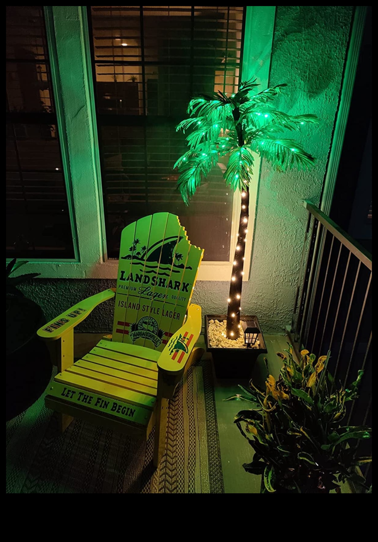 Outdoor Oasis: Transform Your Space with Trendsetting Art