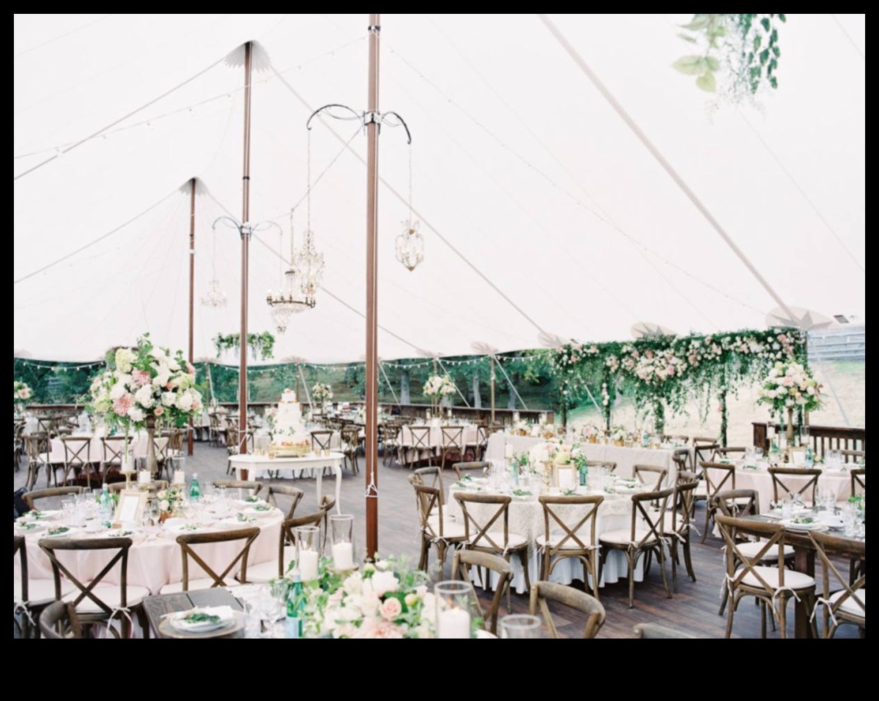 How do landscapes influence the design of outdoor wedding venues?