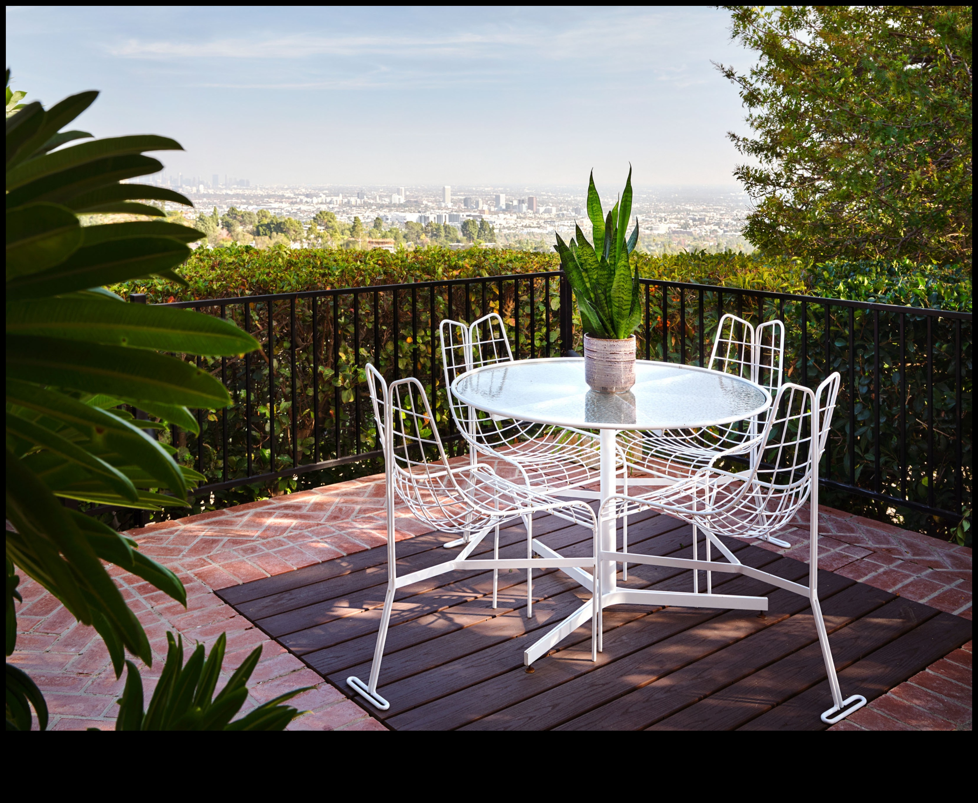 Patio Bliss: Stylish Outdoor Furniture for Tranquil Retreats