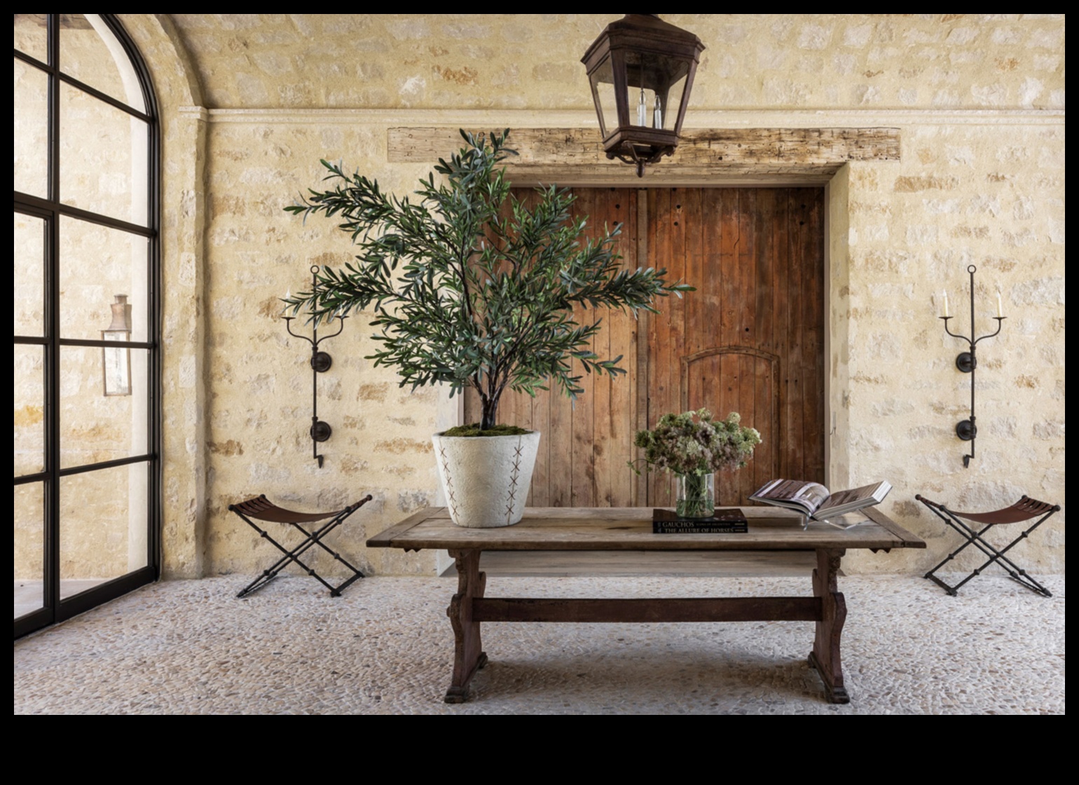 Rustic Elegance: Infusing Charm into Your Outdoor Oasis