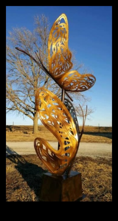 Sculpted Beauty Add Artistic Accents to Your Garden 1