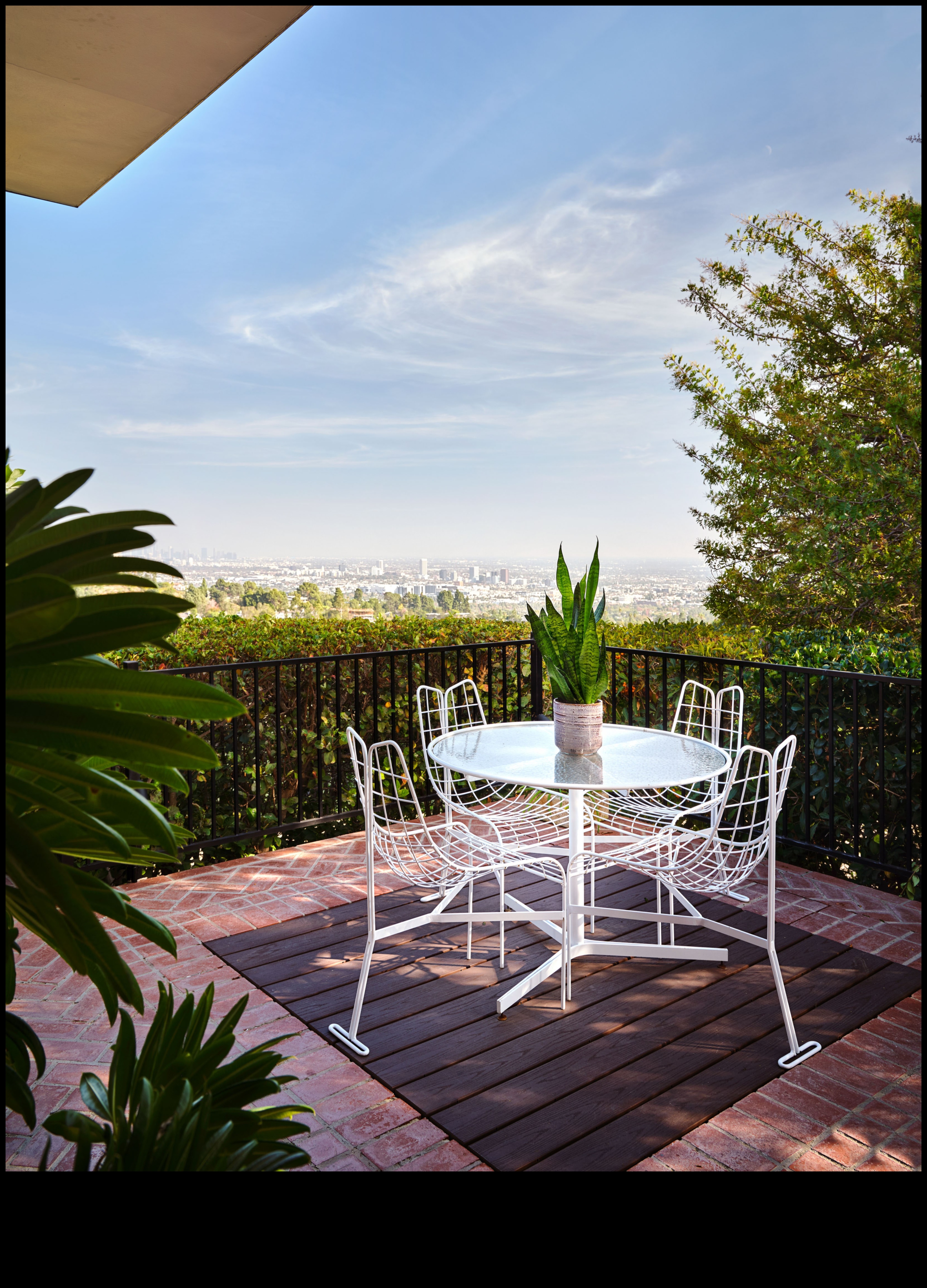 Sculpted Comfort: Unveiling the Allure of Outdoor Seating