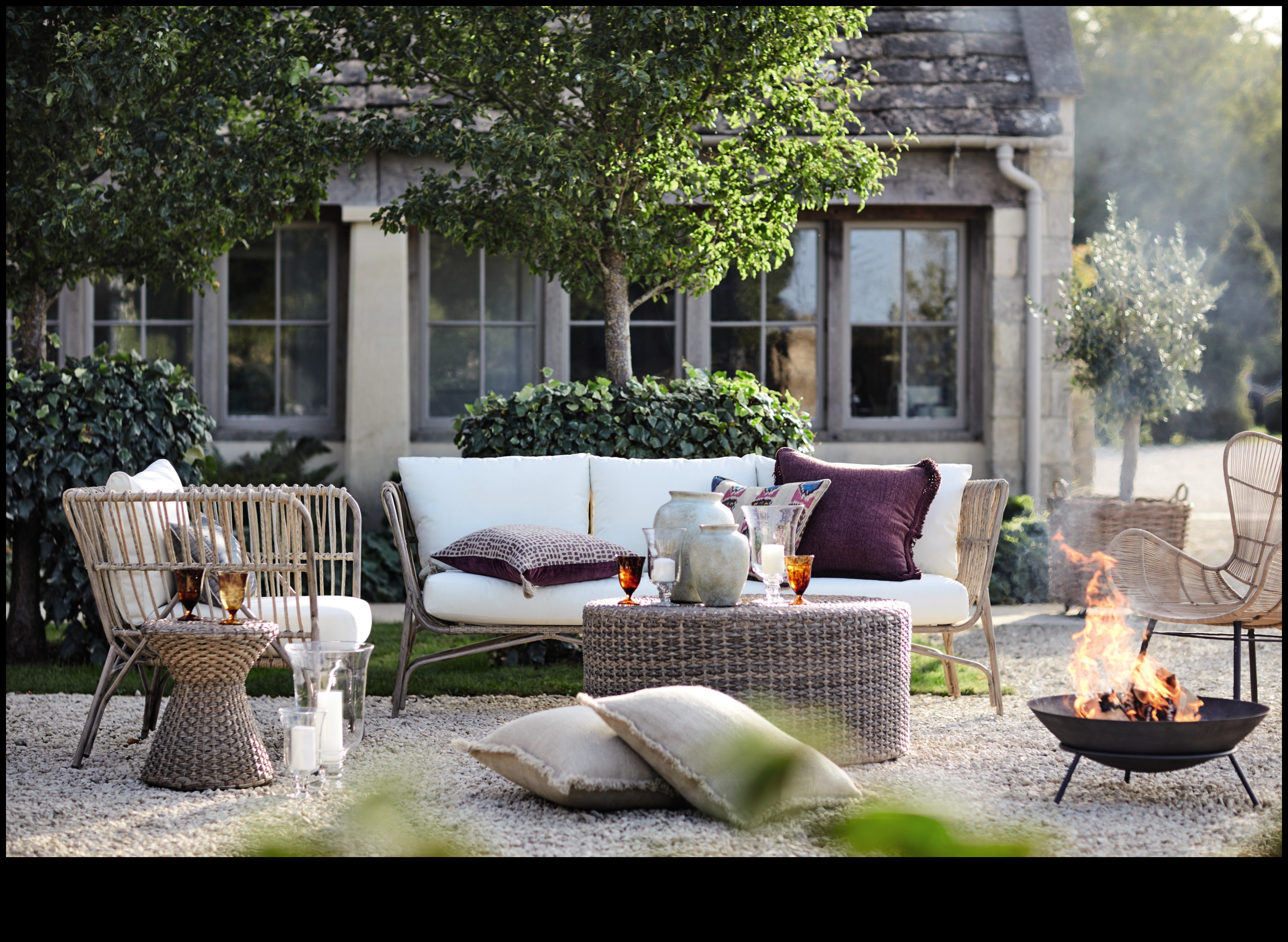 Sculpted Comfort: Unveiling the Allure of Outdoor Seating