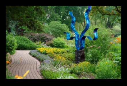 Sculptural Beauty: Elevate Your Garden with Artistic Bliss