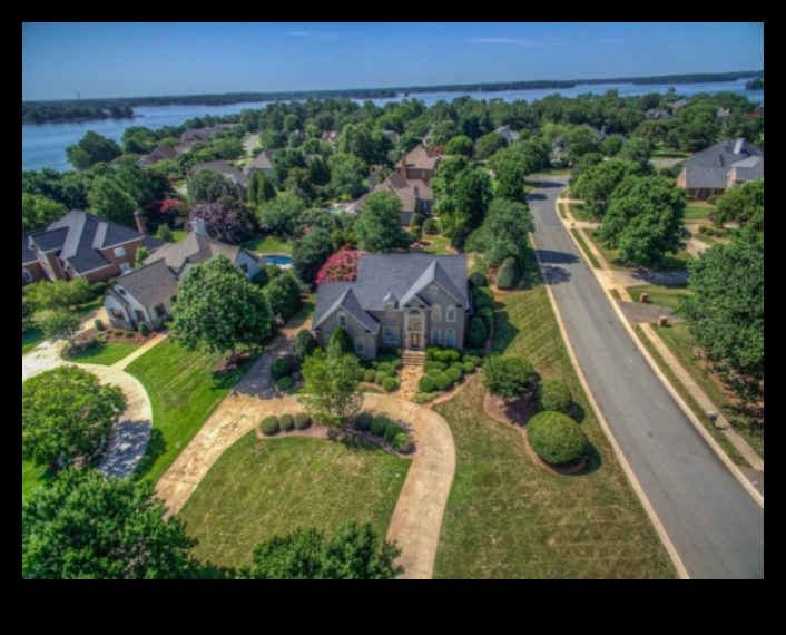 Shores in Focus: Coastal and Shoreline Marvels Rediscovered