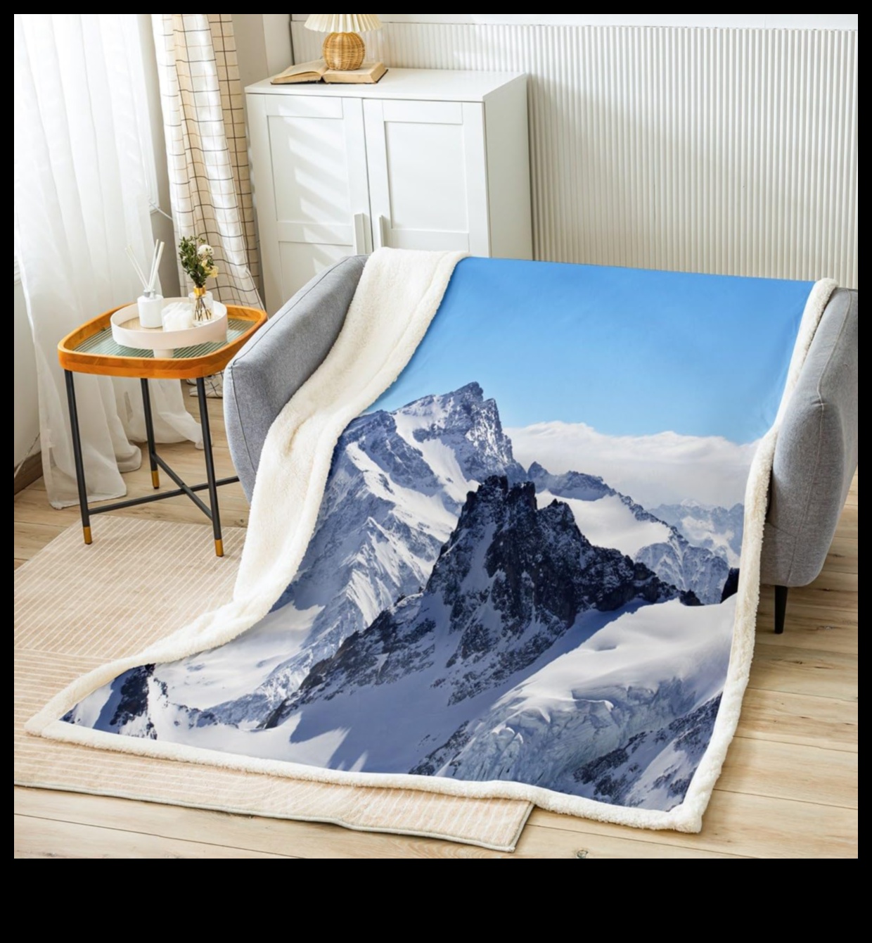 Winter Whispers: The Still Beauty of a Snowy Wonderland