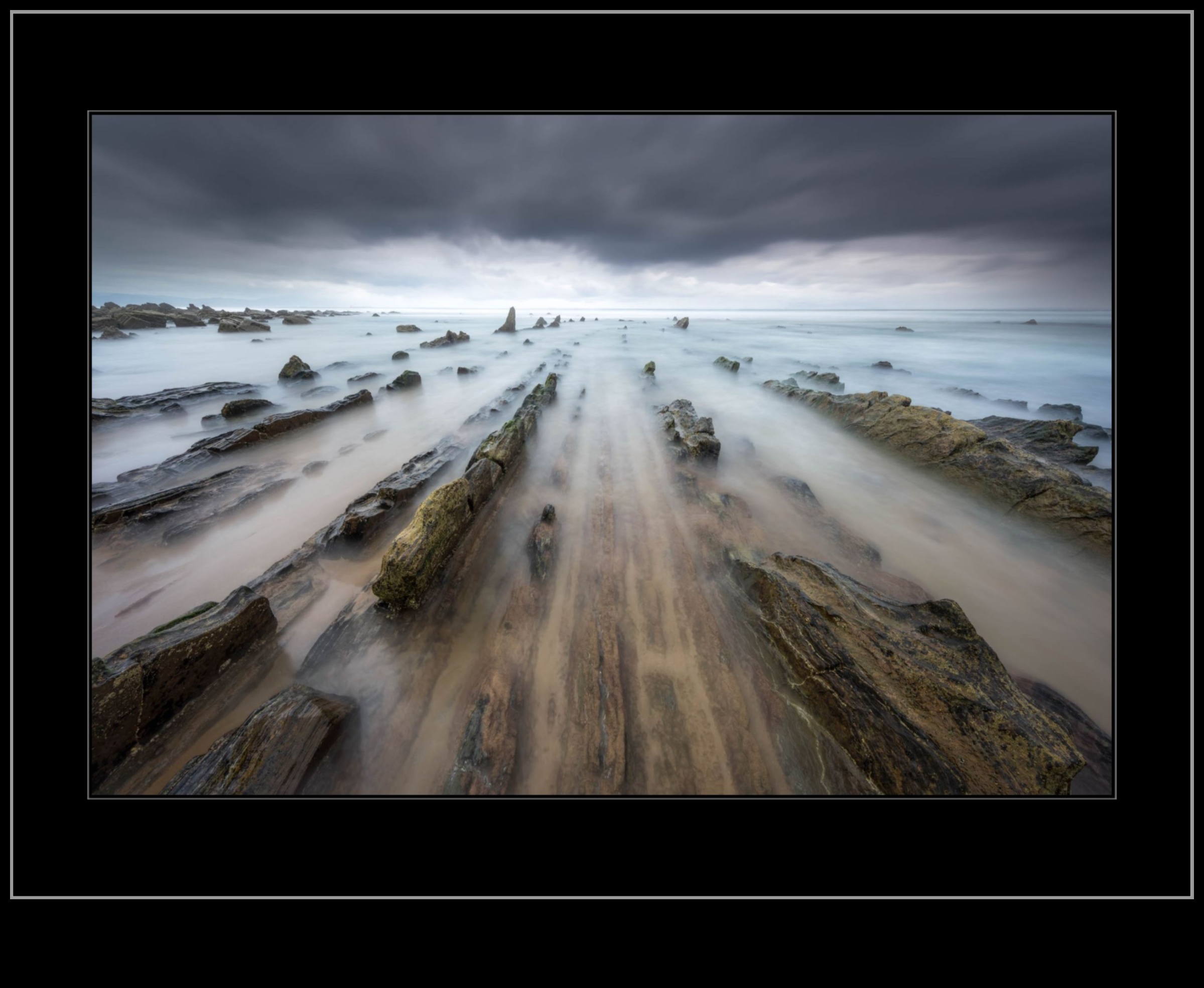 Capturing the Moment: Expressive Landscape Photography