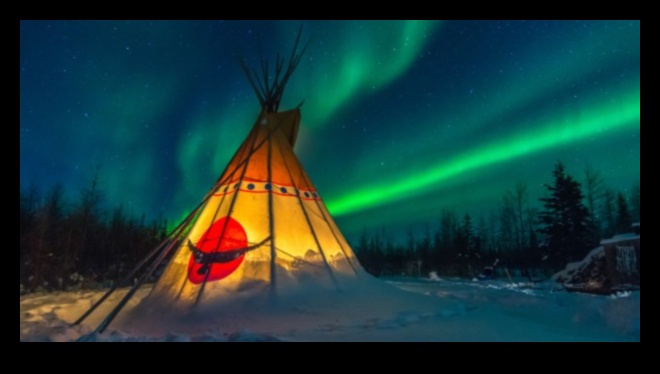 The Auroral Afterglow of the Polar Regions 2 Arctic Twilight: Polar Regions in the Soft Glow of Evening