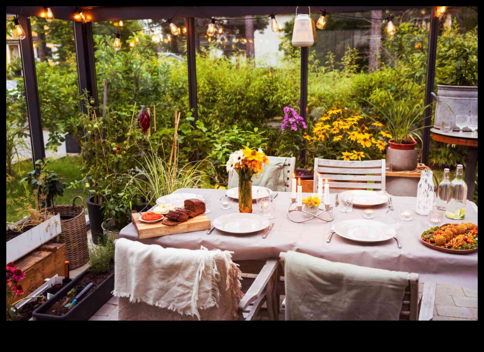 Garden Parties: Celebrations in Natural Surroundings