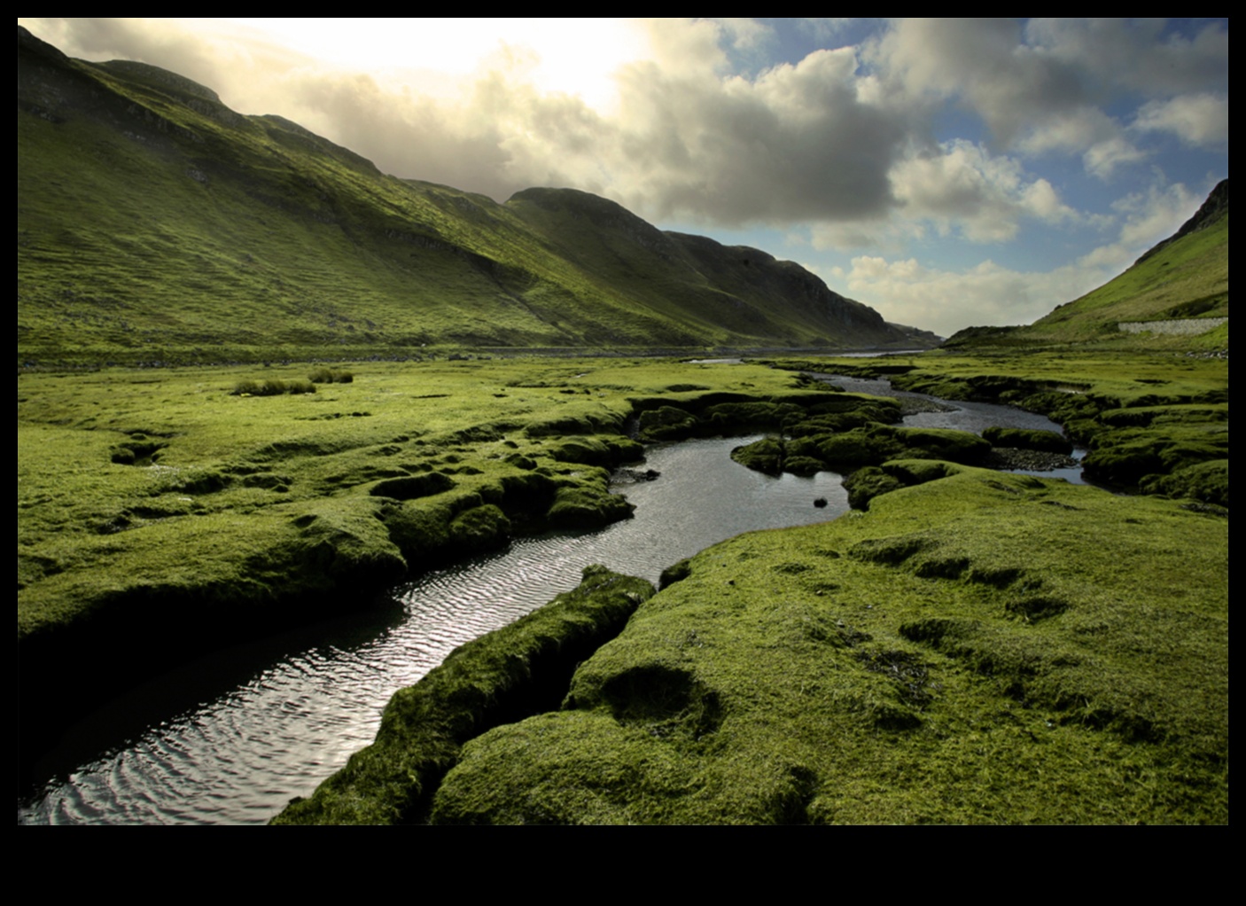 Epic Earthscapes: A Visual Expedition through Landscapes