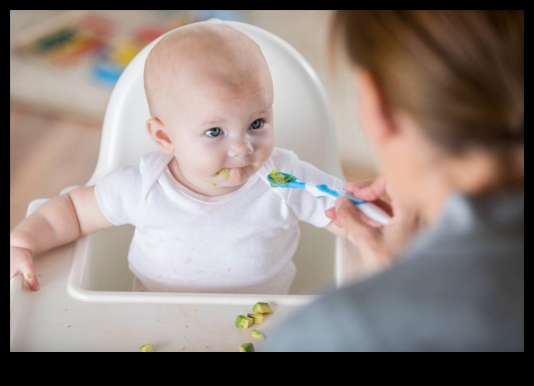 Tiny Tasters, Big Smiles A Guide to Introducing Your Baby to New Foods 4 Tiny Tasters, Big Smiles: Joyful Culinary Moments for Babies