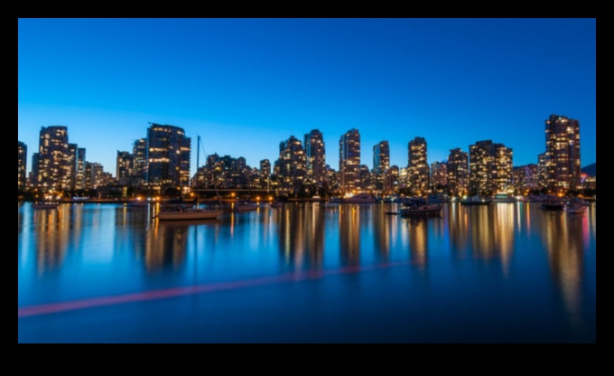 Twilight in the Metropolis: Cityscapes After Dark